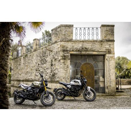 MOTO MORINI SEIEMMEZZO STR  - Factory Bike concesionario Moto Morini Pontevedra