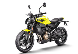 PHO BIKE PERS LIVO Husqvarna Vitpilen 801 MY25 yellow front left #SALL #AEPI #V1
